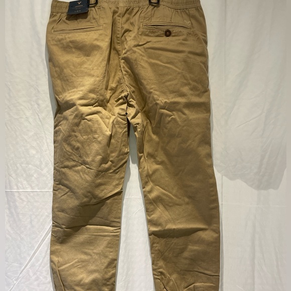 Great pair of beige joggers. Destined to become a wardrobe favourite! - Picture 2 of 4